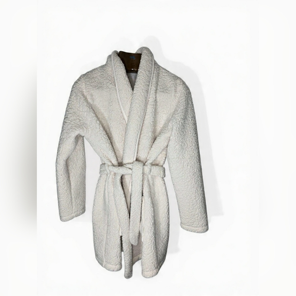 Abercrombie & Fitch Cream Plush Shawl-Collar Robe Chunky Teddy Softgirl